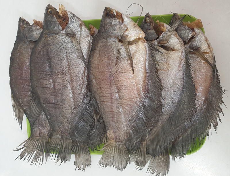 1KG KHÔ CÁ SẶC RẰN LOẠI 10 CON 1KG HOẶC 500GR KHÔ CÁ SẶC RẰN LOẠI 10 CON 1KG