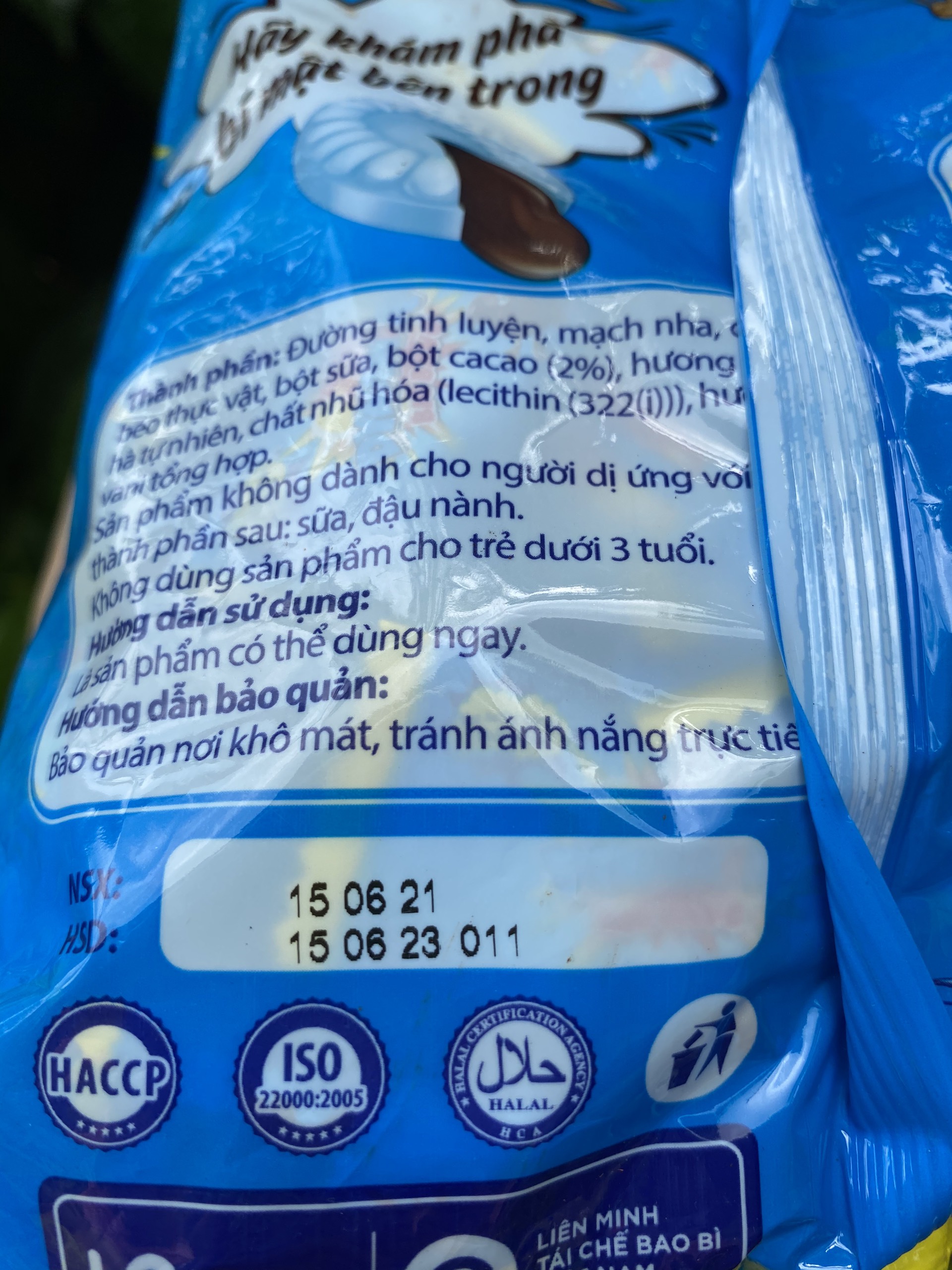 Kẹo hương bạc hà nhân socola Dynamite Big Bang gói 330g. Date 06.2023