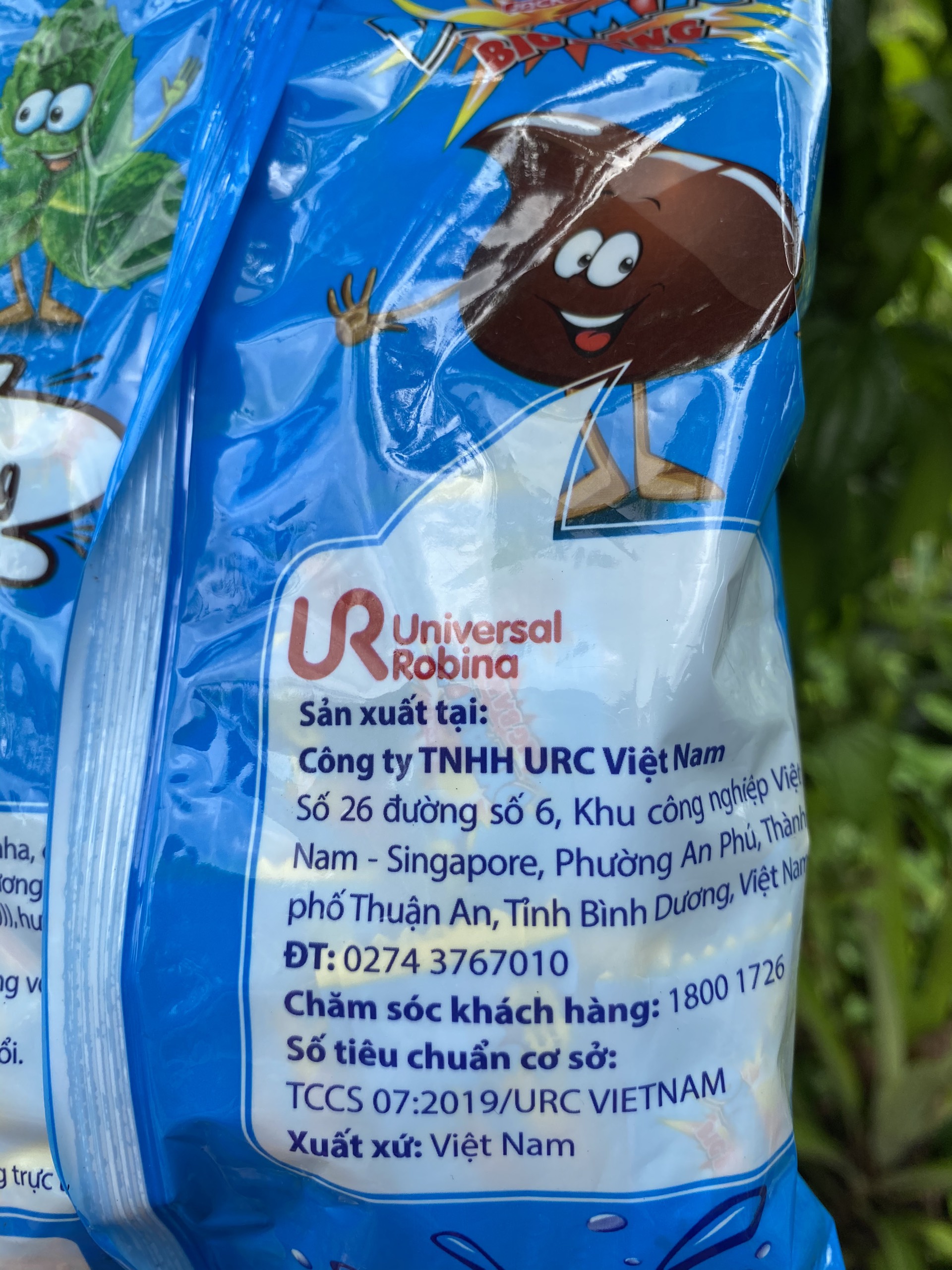 Kẹo hương bạc hà nhân socola Dynamite Big Bang gói 330g. Date 06.2023