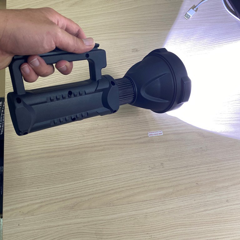 Đèn pin xách tay W590 pha to chiếu cực xa bóng led P50 siêu sáng (mã DP152) - 8460904058 4