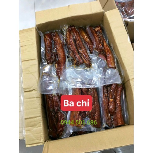 Thịt lợn ba chỉ treo gác bếp