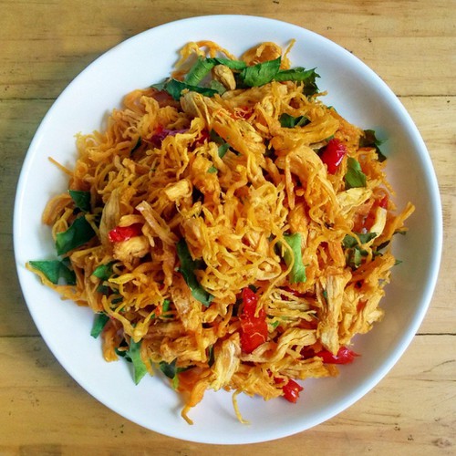 Khô Gà Phi Lê Lá Chanh 300gr, Giòn Tan, Thơm Ngon, Nhâm Nhi cùng bạn bè tuyệt,hải sản khô, thực phẩm khô Thiên Tú , chất lượng , uy tín , bổ dưỡng cho mọi gia đình