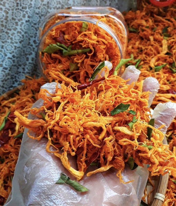 Khô Gà Phi Lê Lá Chanh 300gr, Giòn Tan, Thơm Ngon, Nhâm Nhi cùng bạn bè tuyệt,hải sản khô, thực phẩm khô Thiên Tú , chất lượng , uy tín , bổ dưỡng cho mọi gia đình