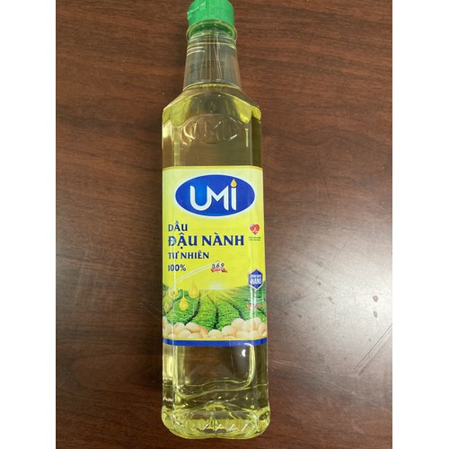 Dầu đậu nành tự nhiên 100% UMI 900ml