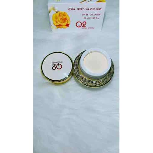 Kem Q2 collagen nám-Tàn nhang-Đồi mồi