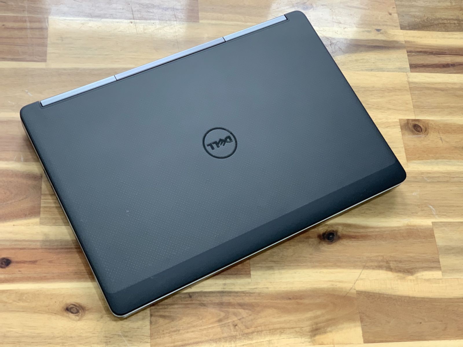 Dell Precision 7510, i7 6820HQ 16G SSD128+500G -