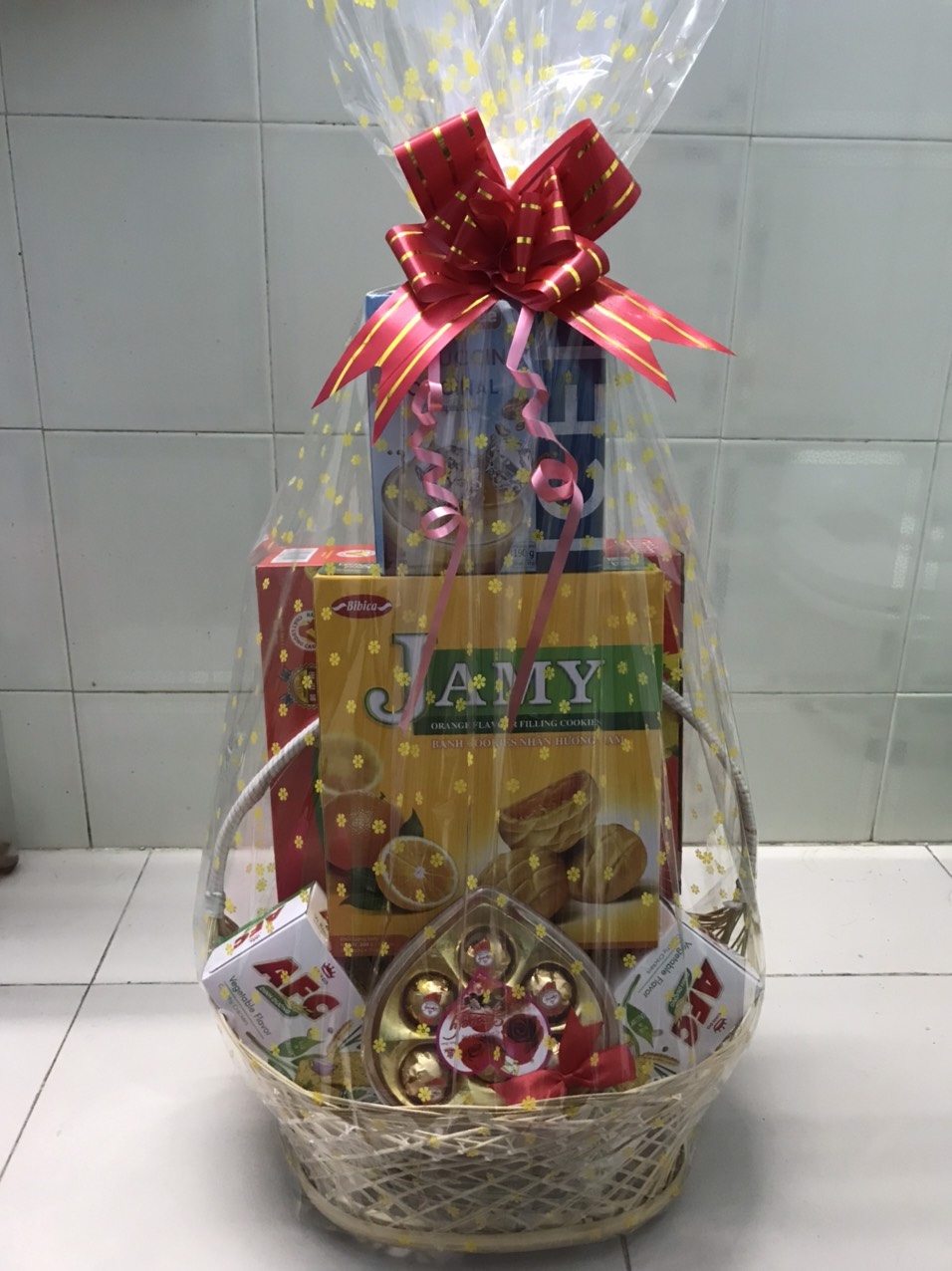 GIỎ QUÀ TẾT GIÁ RẺ 01