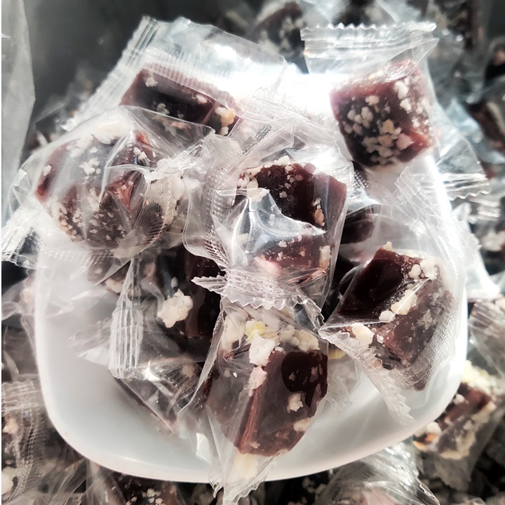 500gr Mứt, Kẹo chuối tươi phủ dừa - Đặc sản Tiền Giang