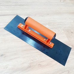 Bàn Chà Hồ Lưỡi Thép Dày 1mm Cán Nhựa Bắt Vít Kích Thước 30x11x8cm Dùng Trong Xây Dựng Dân Dụng