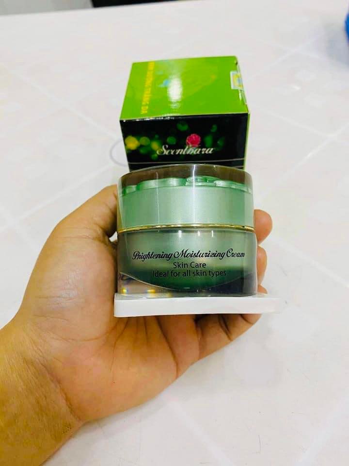 Kem dưỡng trắng da scentbara 5in1 roses essence brightening - HX1894