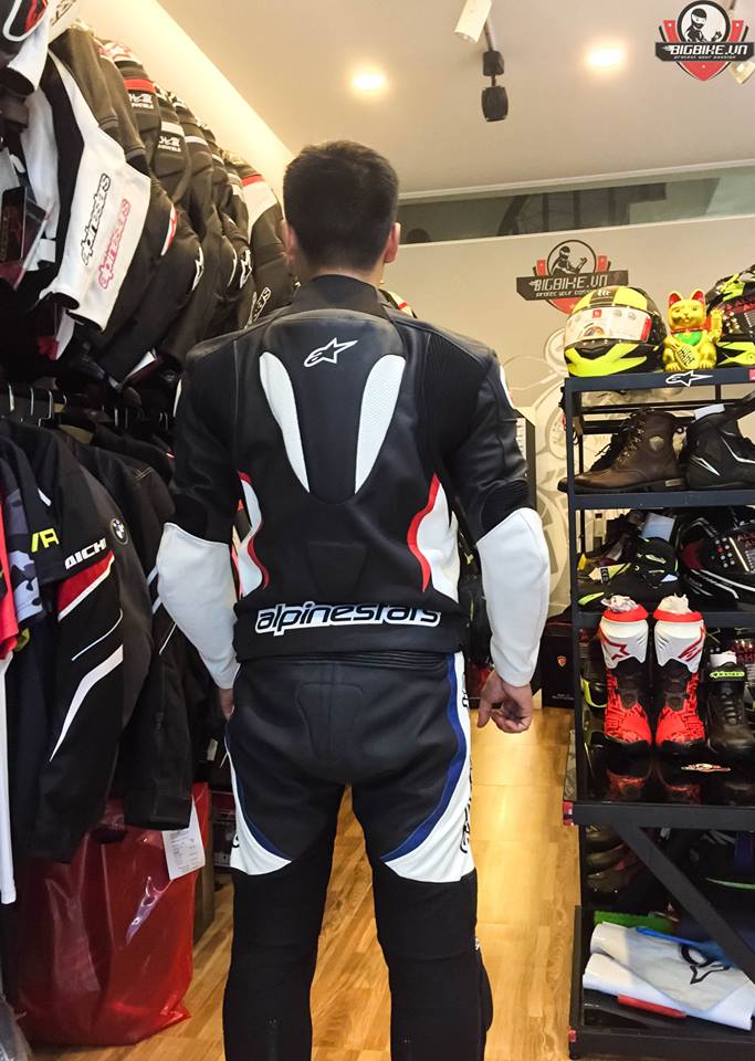 [HCM]SUIT DA 1 MẢNH ALPINESTARS ORBITER