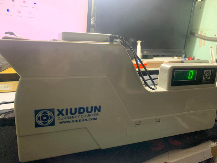 Máy Đếm Tiền XIUDUN 2010A