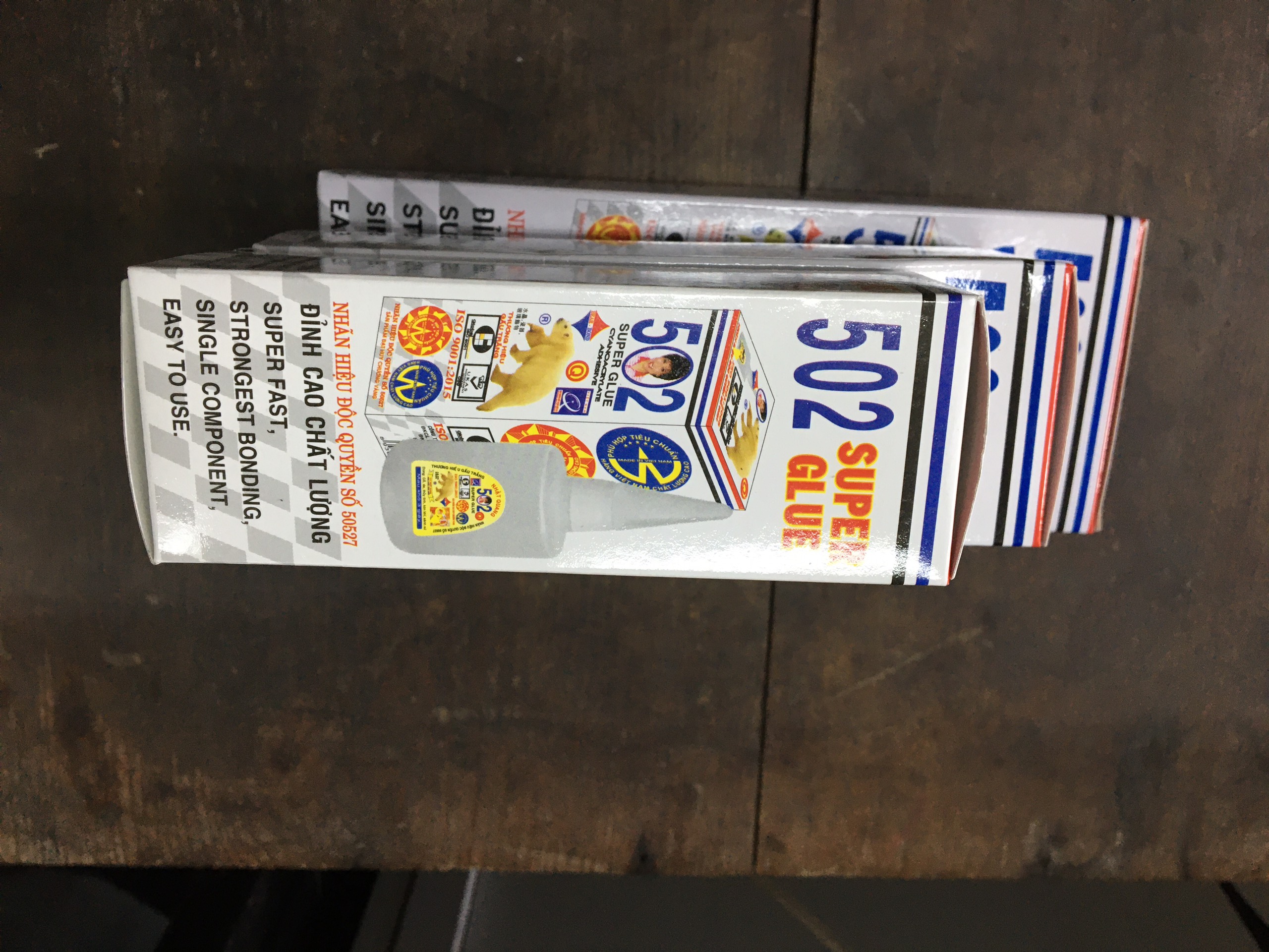 Keo dán sắt 502  hiệu Con Gấu 100ml / 200gml / 500ml, dán siêu dính