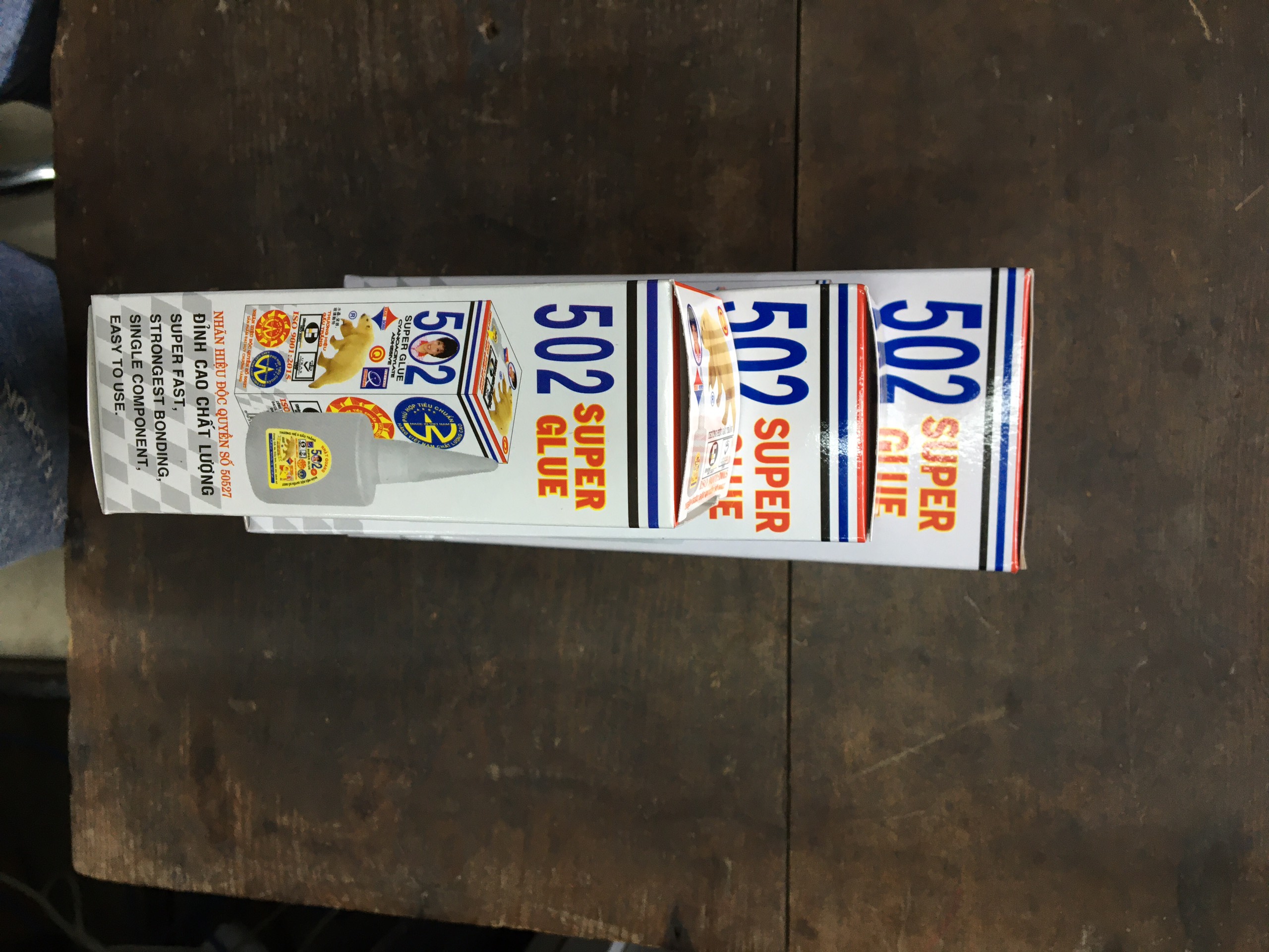 Keo dán sắt 502  hiệu Con Gấu 100ml / 200gml / 500ml, dán siêu dính