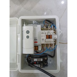 Tủ điều khiển bật tắt thiết bị từ xa 1km