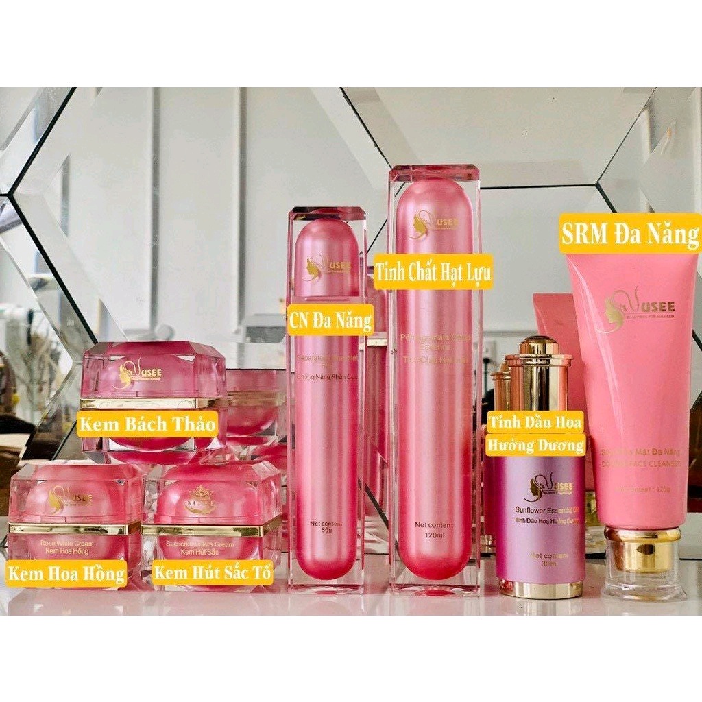 Sữa rửa mặt hồng. sữa rửa mặt hồng