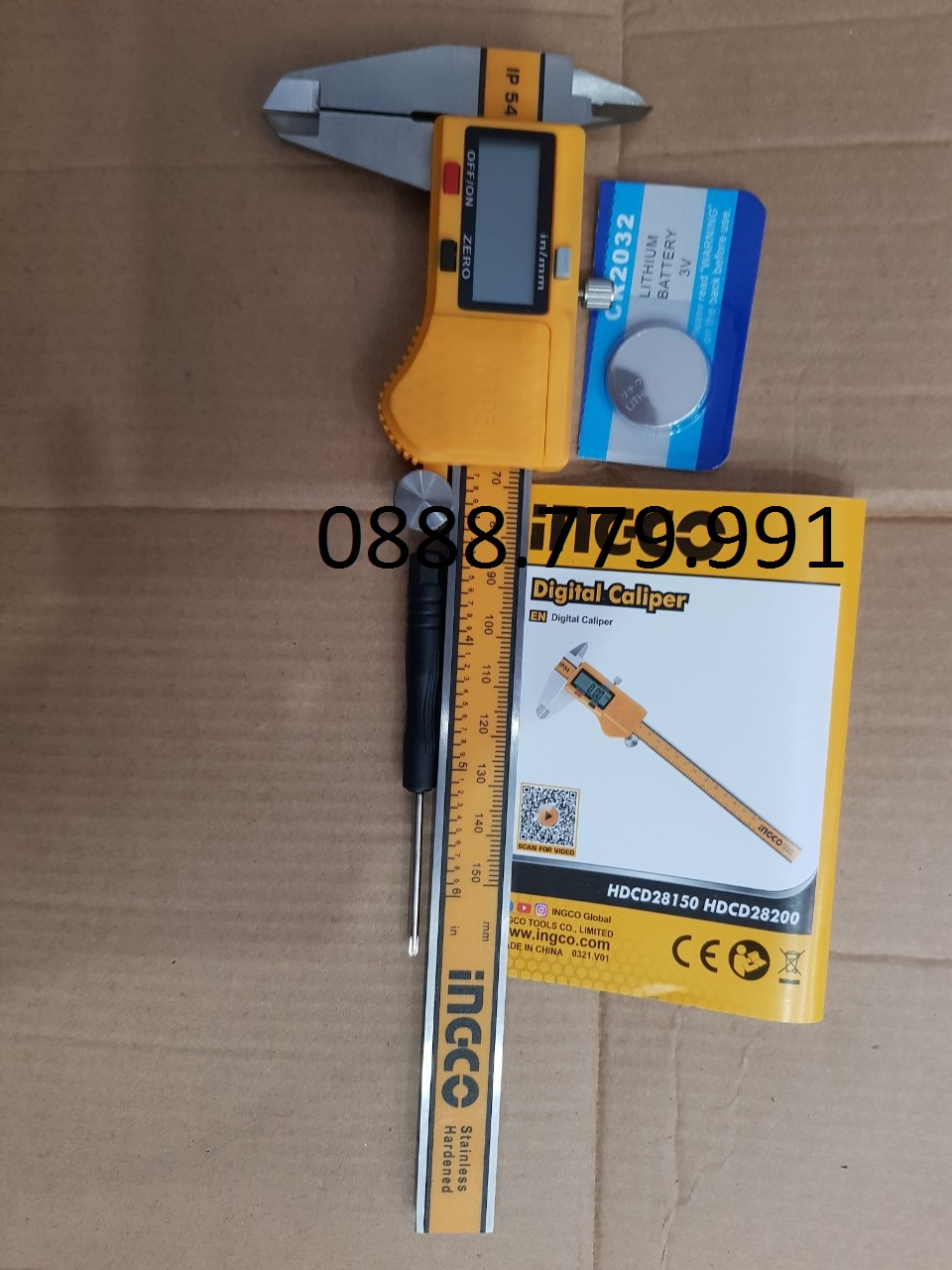 Thước cặp điện tử(0-150mm) ingcoHDCD28150