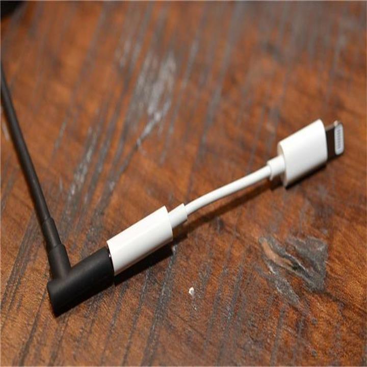 Hình ảnh jack chuyển đổi từ lightning sang 3.5 mm