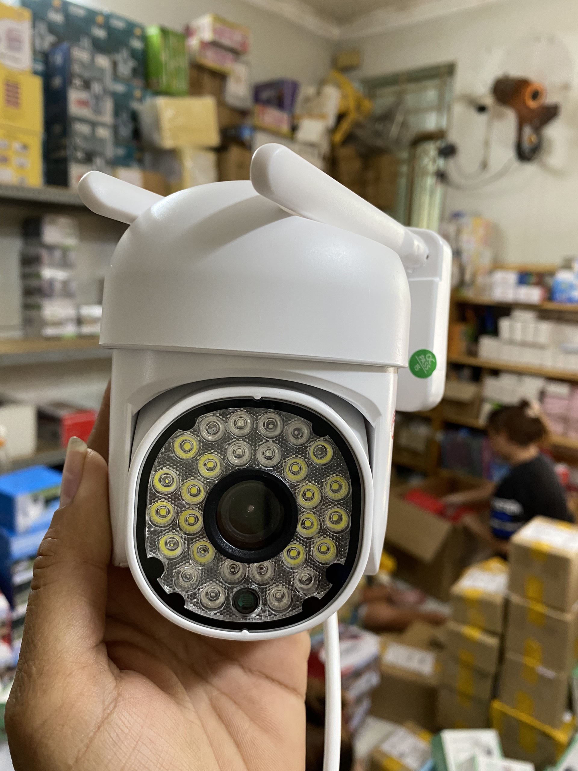 Hình ảnh CAMERA YOOSEE PTZ MINI 28 LED 5V FHD CHỐNG NƯỚC NGOÀI TRỜI XOAY 360 ĐỘ - QUAY ĐÊM CÓ MÀU
