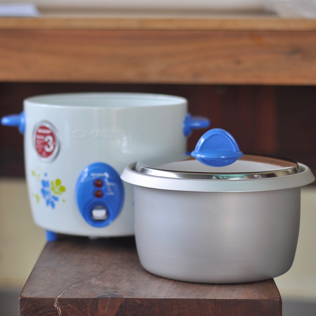 Nồi Cơm Điện Sharp KSH-D11 Thái Lan (1.1 L) Hàng Nhập Khẩu Thái Lan (Giao Màu Ngẫu Nhiên) (Mã SP: D11)