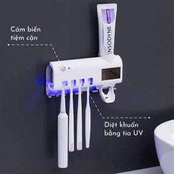 Kệ nhả kem treo bàn chải tia UV, Giá treo bàn chải Kem đánh răng khử khuẩn tia UV công nghệ cao Châu Âu