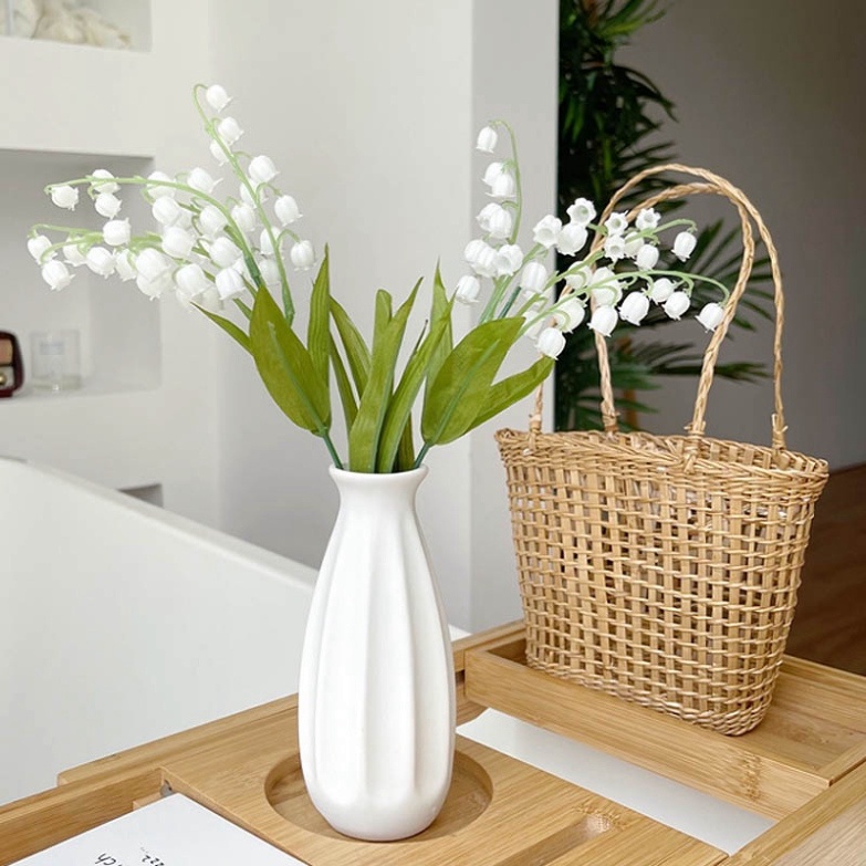 Hình ảnh Lọ hoa gốm phong cách đơn giản hiện đại dùng để bàn trang trí 13cm