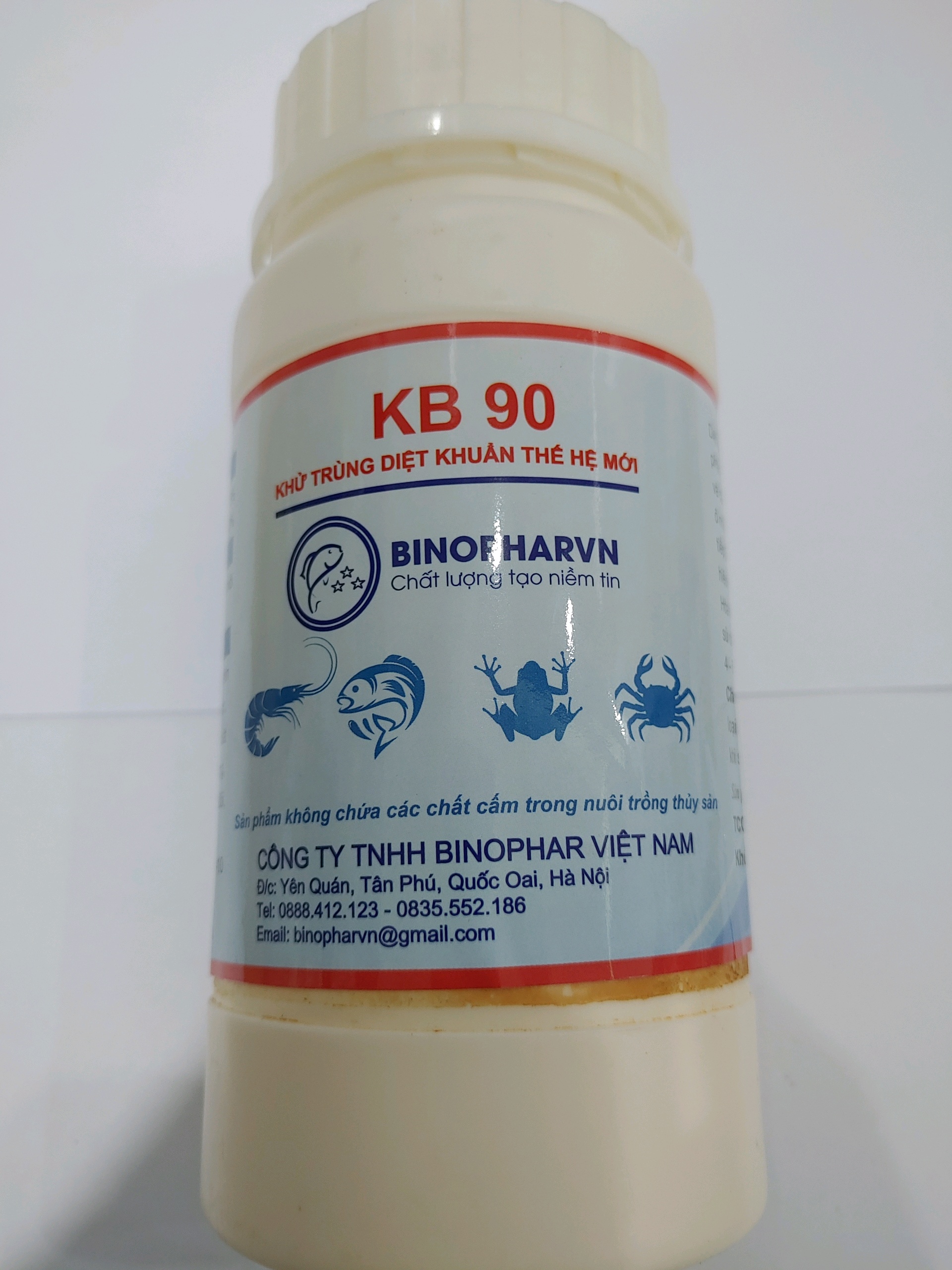 Hình ảnh Chế phẩm khử khuẩn cho ao nuôi tôm cá KB 90