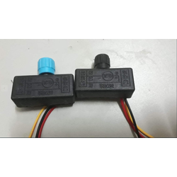 Chiết áp điều tốc máy bơm mini áp lực 12v-chiếc áp 12v loại tốt.