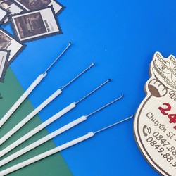 1 Cây lấy ráy tai làm sạch khoang tai