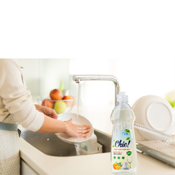 Nước rửa chén hương trái cây Chie! 100% Organic không hóa chất độc hại, thân thiện môi trường chai 400ml