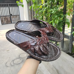 [ĐẸP PHONG CÁCH..] Dép kẹp nam gai đuôi cá sấu có gắn móng