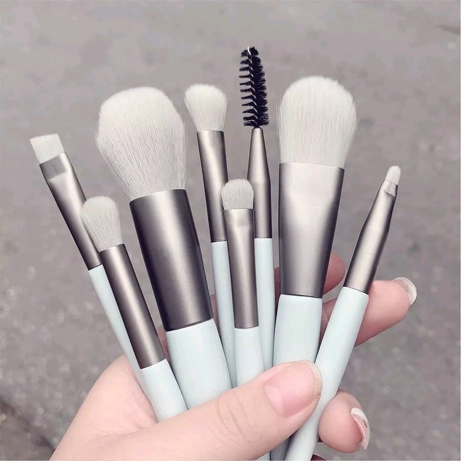 Bộ cọ trang điểm 8 món (Mã SP: 1436_114768154)