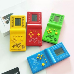 Đồ chơi Máy điện tử chơi Game Cầm tay huyền thoại Size to- Brick Game [ Tặng kèm 2 pin]