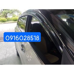 Vè che mưa theo xe Hyundai I10 2014 2015 2016 2017 2018 2019 2020 bản 2 đầu sedan nhựa đen cao cấp