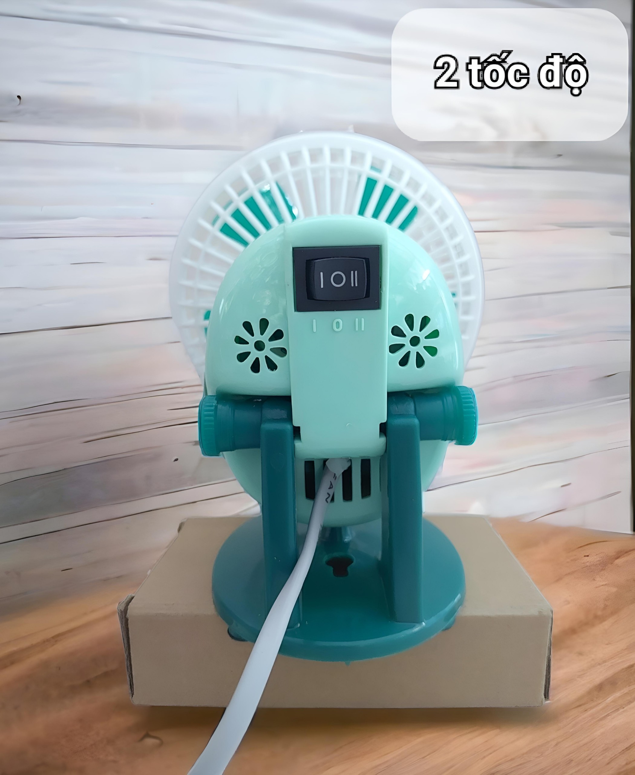 Quạt để bàn mini điện 220V siêu chất Lifan GN4 (Mã SP: Quạt mini để bàn Lifan GN4)