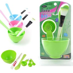 Cam kết Bộ Chén Muỗng Cọ Đắp Mặt Nạ – Màu Ngẫu Nhiên