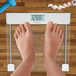 Cân điện tử Letsfit - mặt kính cường lực