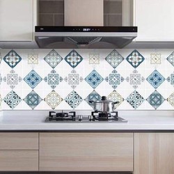 Cuộn Giấy Hoa Văn Dán Tường Nhà Bếp Chống Thấm Dầu Mỡ Có Keo Dán Sẵn