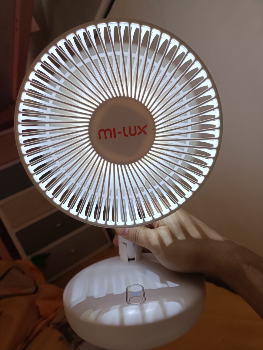 Hình ảnh Quạt Tích Điện Để Bàn Mi-Lux A2