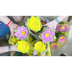 Hoa đăng mút xốp ( không kèm nến)