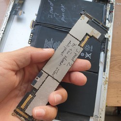 Bán main máy tính bảng pad 2 khoá icloud