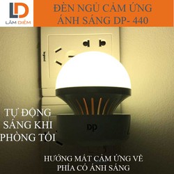 Đèn ngủ cảm ứng ánh sáng thông minh tự động tắt mở DP 440