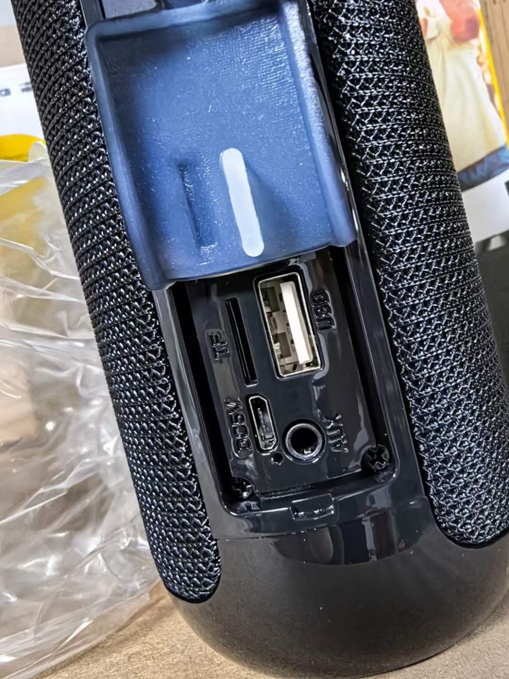 Loa Bluetooth hãng Urbano UD-PA0004 ( thương hiệu loa Tây Ban Nha ) (Mã SP: PA0004)