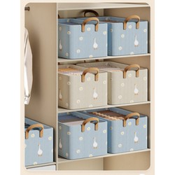 Hộp trượt đựng xếp quần áo, có khung thép, hoạ tiết Hạc xanh vàng KT 47 x 28 x 20cm, gấp gọn tiện lợi