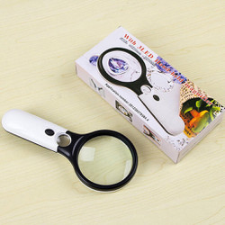Kính Lúp Cầm Tay Có Đèn Led 3 Bóng Độ Phóng Đại 45x Tiện Lợi