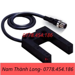 [Giá thương lượng] Cảm biến quang Omron E3Z-G61 2M