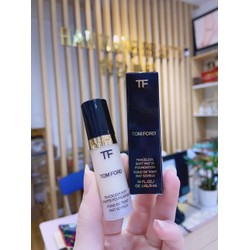 Kem nền TOM FORD Traceless Soft Matte Foundation màu 0.3 Ivory Silk