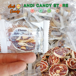 Kẹo Chuối Cuộn Đậu Phộng Mè Thanh Tân