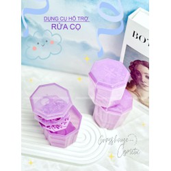 BỘ DỤNG CỤ VỆ SINH CỌ TRANG ĐIỂM 2 TRONG 1 GỒM MIẾNG RỬA CỌ VÀ GIÁ PHƠI CỌ TIỆN DỤNG