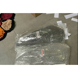 Ốp pô e (air) ESP xe Vario 160 đời 2023 trở đi và giá chưa bao gồm ốc gắn